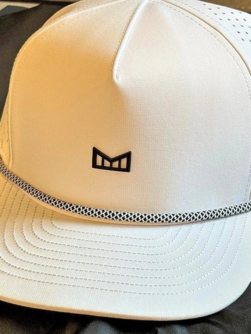 Melin Odyssey Hydro Rope Hat White & Black